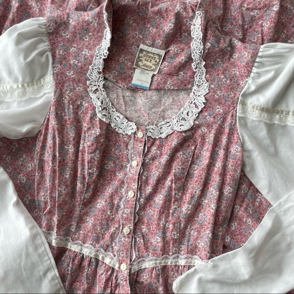 Vintage Gunne Sax Renaissance Puff Sleeve Prairie Dress - Picture 2 of 9